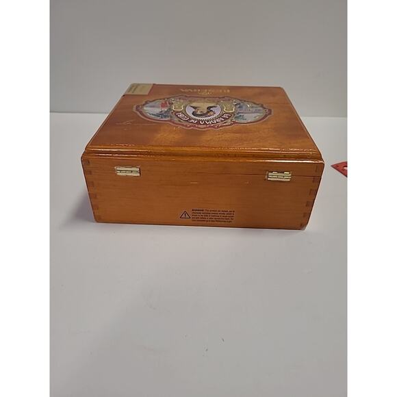 La Aroma De Cuba Reserva Nicaragua Cigar Box Wooden EMPTY - Picture 10 of 15